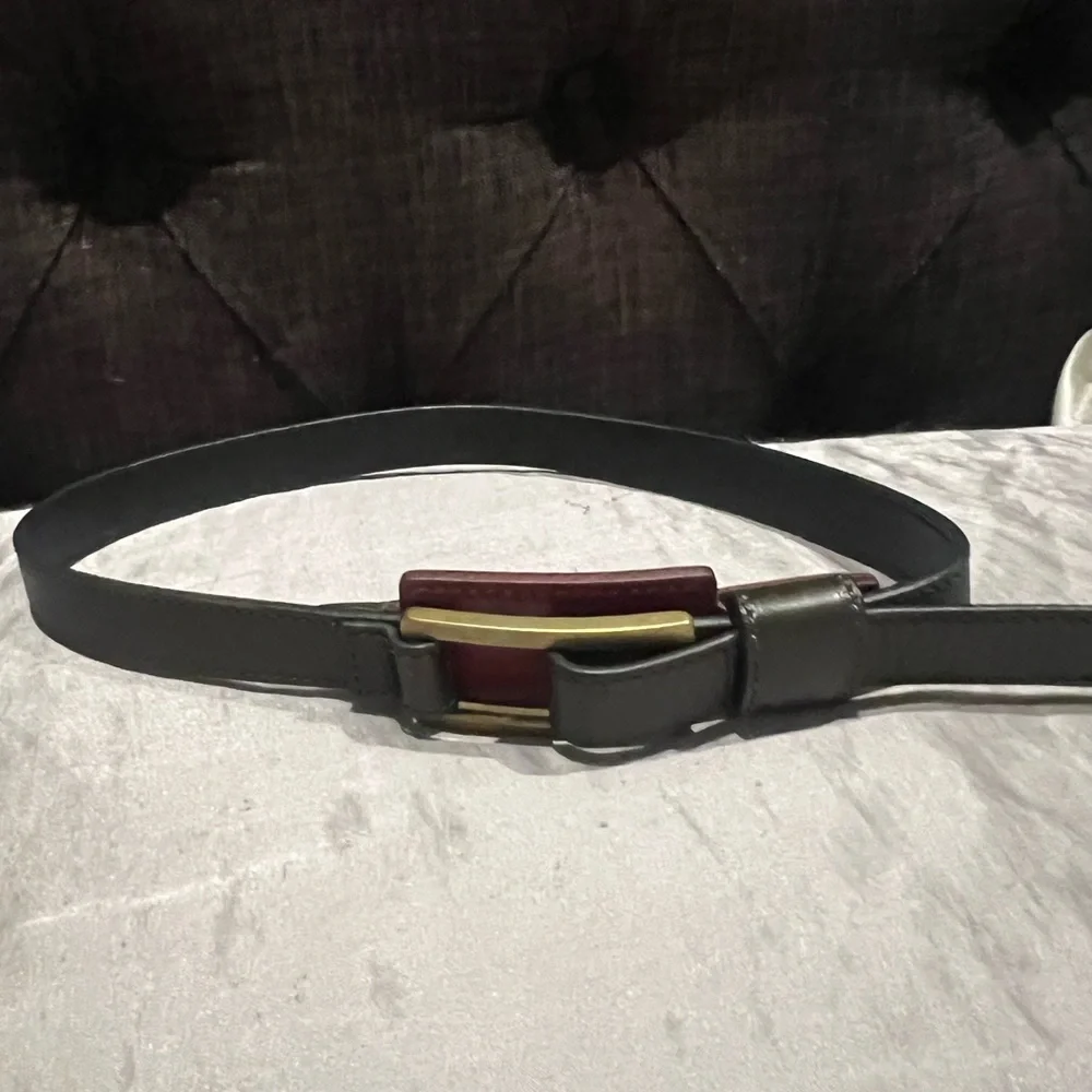 Carlisle vintage leather belt with gold buckle